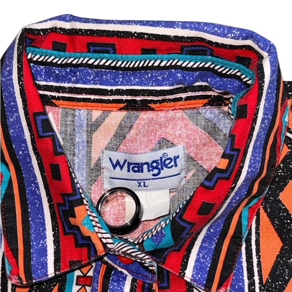 Vintage Wrangler Brushpopper Shirt Mens XL Red Aztec Geometric Short Sleeve - Picture 5 of 8